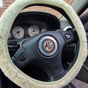 Luxury Sheepskin Steering Wheel Cover Protection from Elements Car Accessory Lambland Shearling Elasticated Fastening Black Grey Pink
