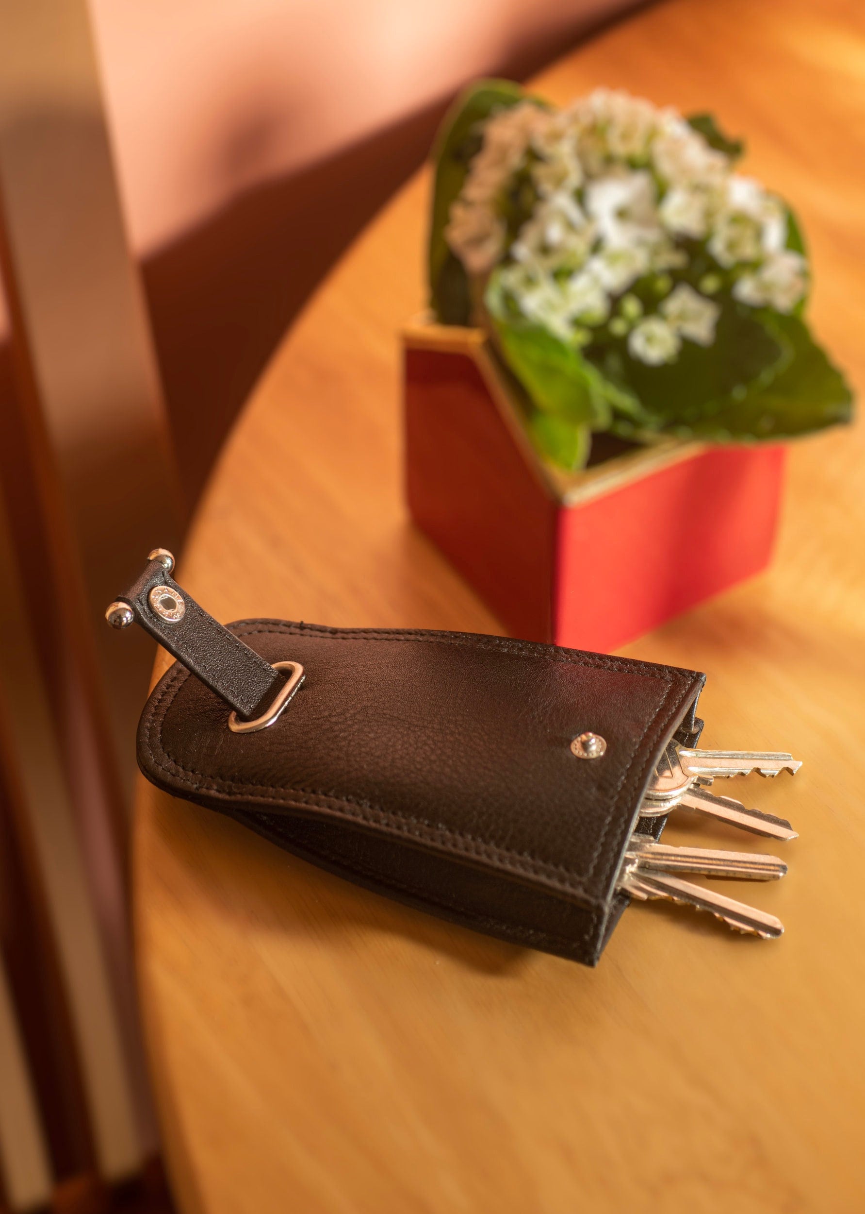 Mcraft® Handmade Personalized Vachetta Leather Key Bell Purse 