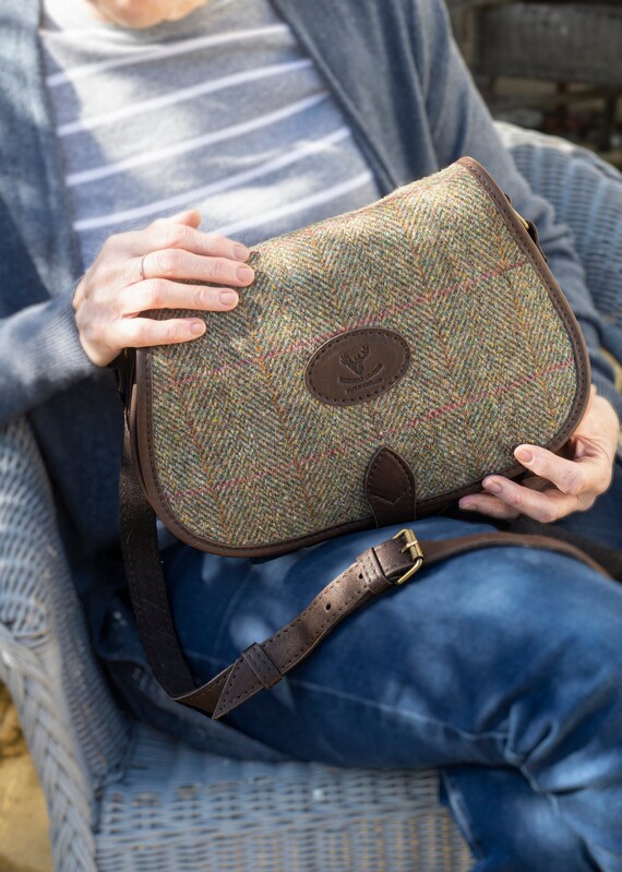 Harris tweed online saddle bag