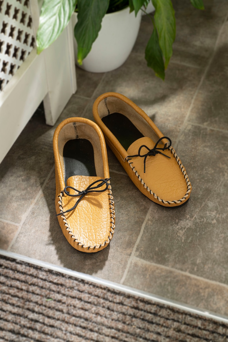 unlined leather slippers