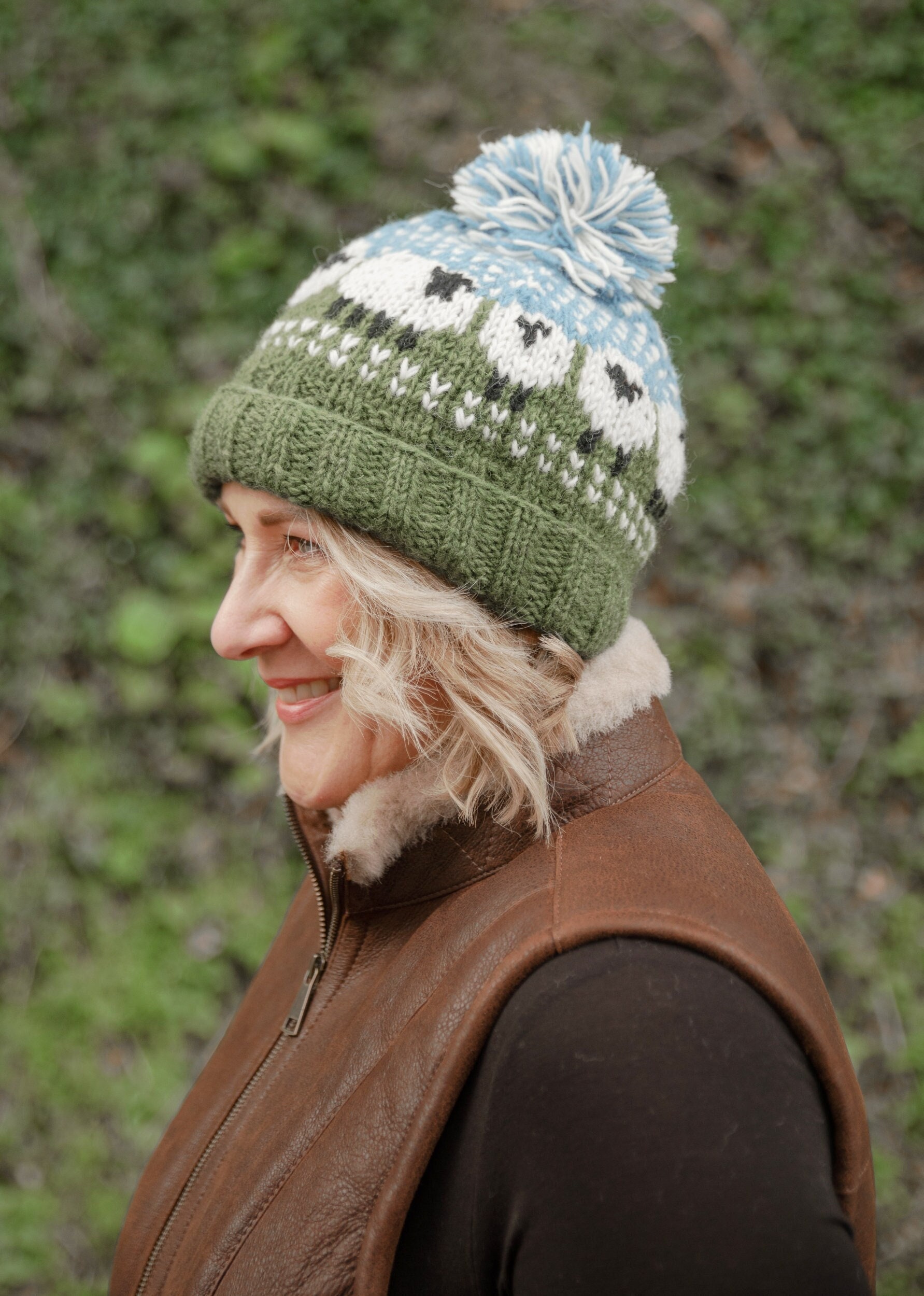 Winter Cycling Cold-proof Core-spun Yarn Knitted Pullover Hat For  Middle-aged And Elderly People - Temu