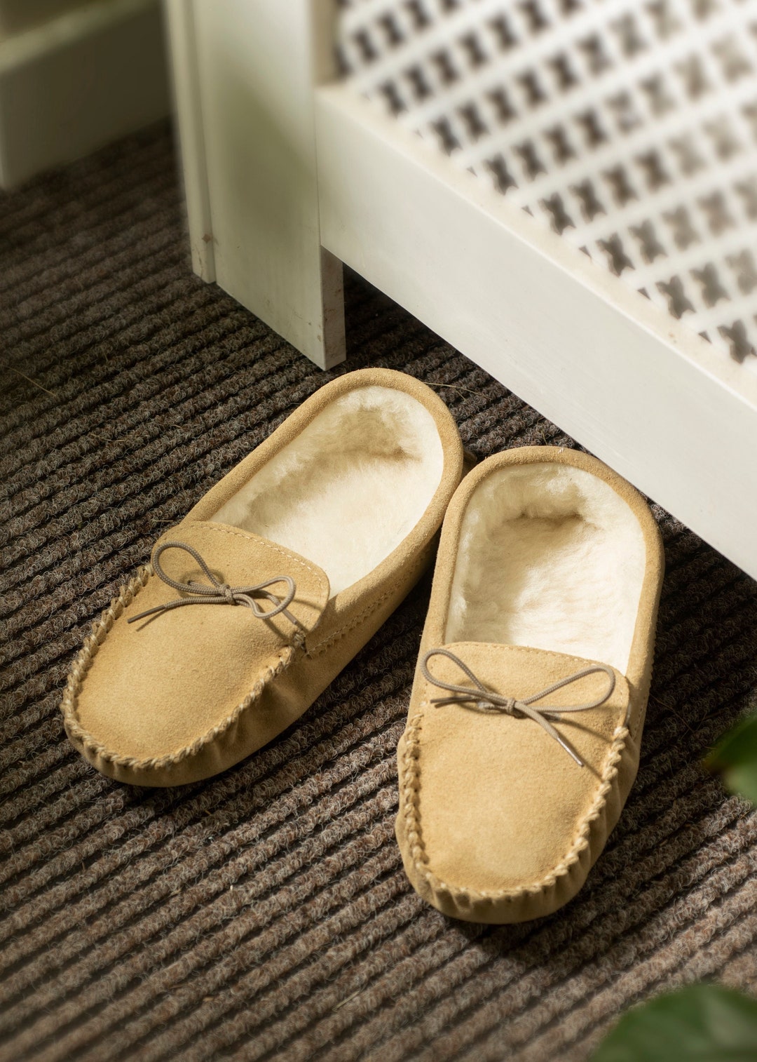 Mens suede sheepskin moccasin slippers with soft sole cheap