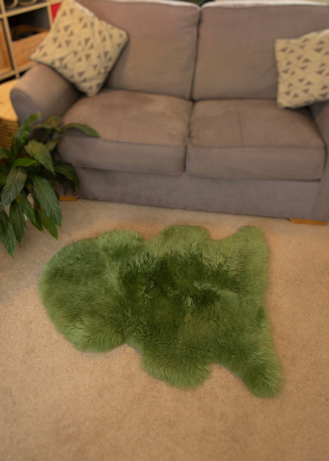 Lambland Large Pink Sheepskin Rug – UK Moorland Hide, Fluffy Genuine Sheepskin