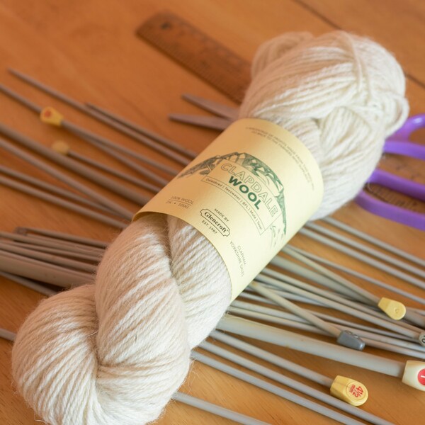 UK Made Clapdale Wool Traceable Yorkshire 100g DK Hank Knitting Wool