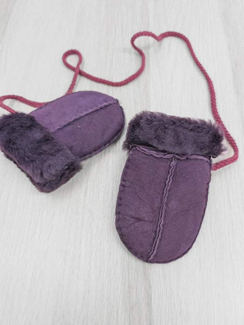 Childrens Babies Sheepskin Keep Safe Cord Mittens Luxury Shearling Lining Suede Outer Kids Gloves Cold Weather Lambland Hand Crafted Purple
