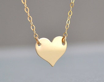 GOLD HEART NECKLACE, Celebrity Necklace, Minimal Necklace, Everyday Simple Jewelry, 14k Gold Fill, Gold Necklace