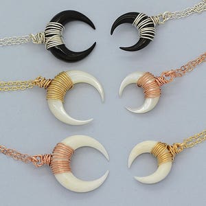 Double Horn Necklace, White Horn, Black Horn, Bohemian Necklace, Half Moon Necklace, Horn Pendant, Boho Chic Necklace, Horn Necklace