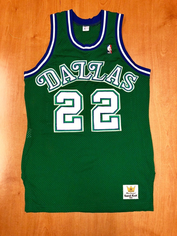dirk throwback jersey