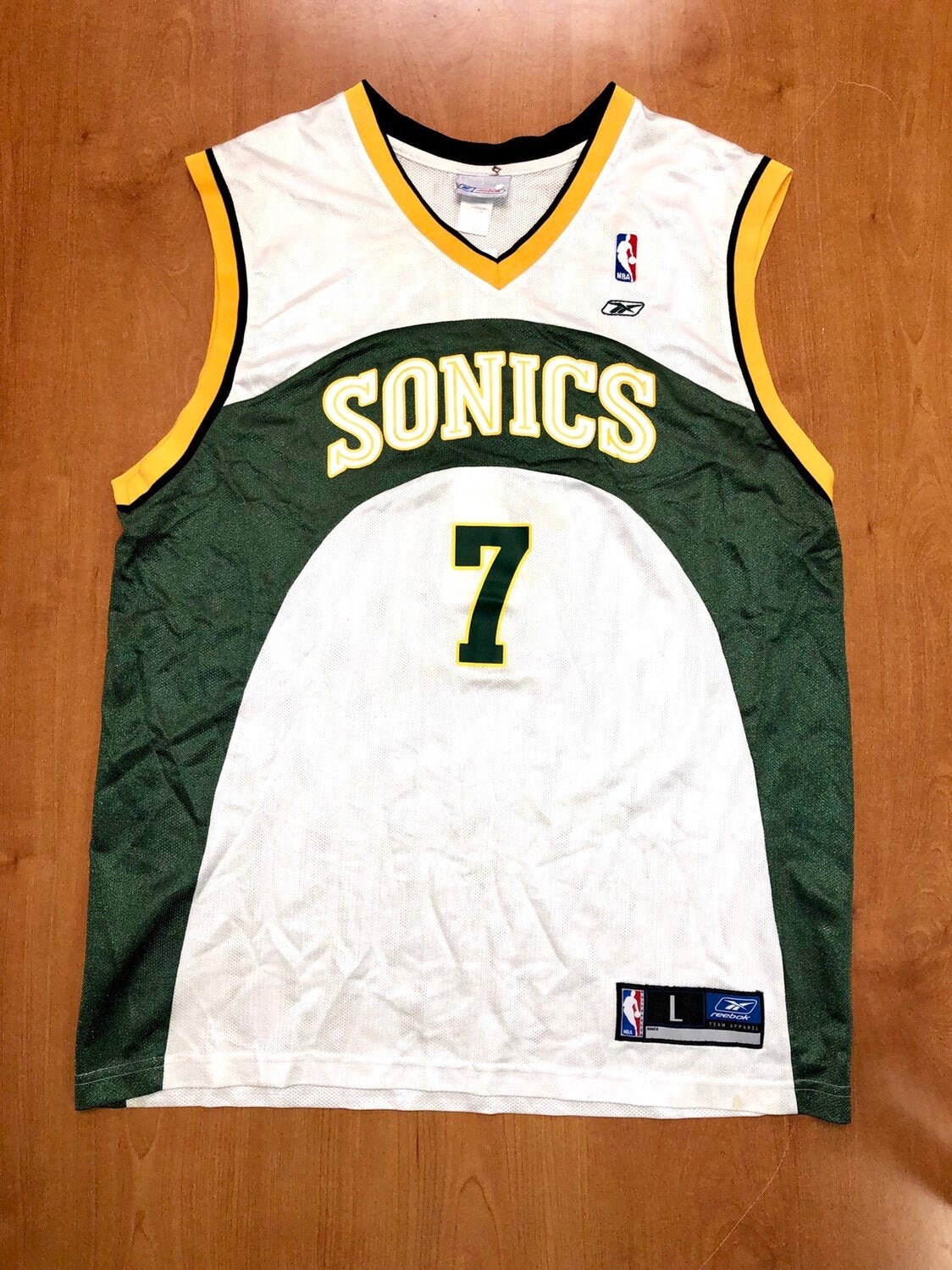 supersonics jersey