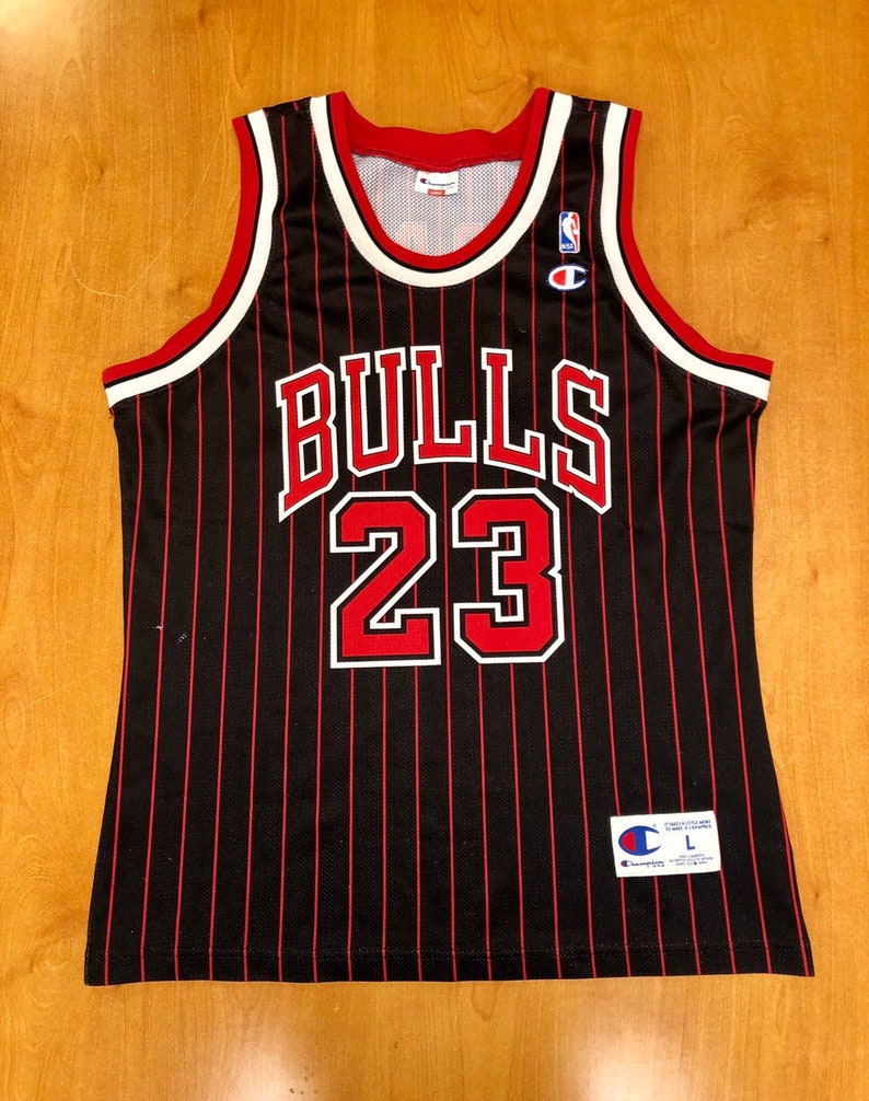 gold chicago bulls jersey