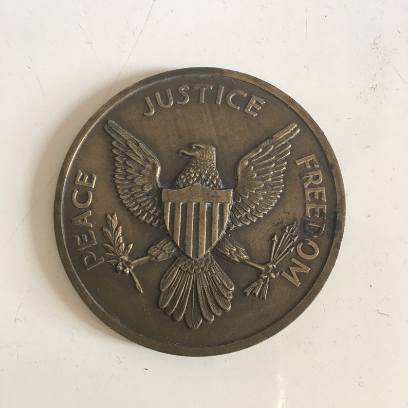JF Kennedy president and senator robert TF Kennedy bronze medal Peace Justice Freedom