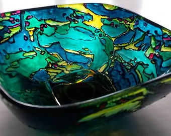 Upcycling Ciotola di vetro ridisegnata