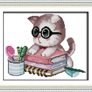 11ct Stamped Pre-printed Easy Cross Stitch Kit, Tapestry, Embroidery Kit, Wall Decor, DIY Gift For Child Girl Cute Cat Wears Glasses Books
