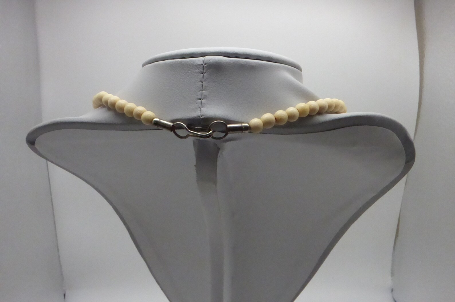 Cream Pudding Necklace