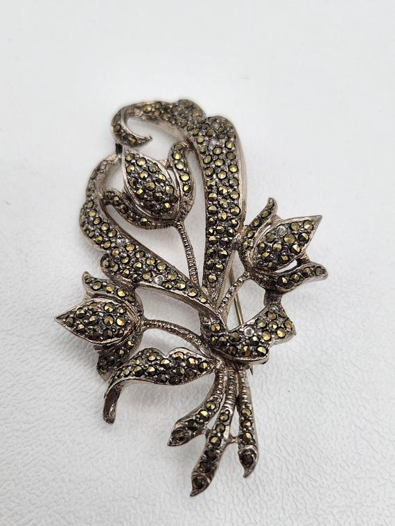 Beautiful Large Marcasite Silver Tone Brooch Pin Gift Idea