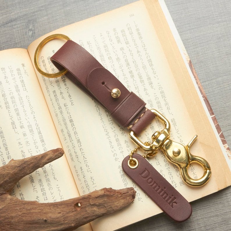 Handmade Leather Key Fob BRASS belt loop Personalize name |Keychain solid brass swivel snap Brown Keyfob Key Landyard