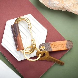 Personalized Gift name tag camouflage leather wrapped brass carabiner keychain | Brass keyring carabiner | Key fob gift for him