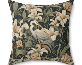 Sierkussen reiger vogel in bos bloemen William Morris geïnspireerd Cottagecore Forestcore decor kussenvulling inbegrepen