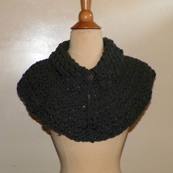Crochet Shawl Handmade Medieval Larping Charcoal Gray Highland Inspired Capelet Renaissance