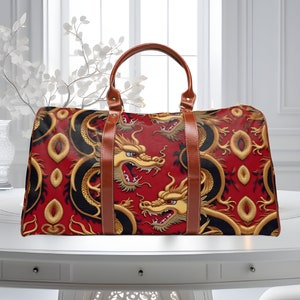 Red Gold Dragon Wasserdichte Reisetasche Chinesisch Asiatisch inspirierter Duffel Over Night Schwarz Weekender Handgemachte Tasche