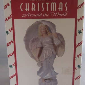 Vintage Christmas Around the World Reminiscence Angel Figurine New in Box Old Stock 1997