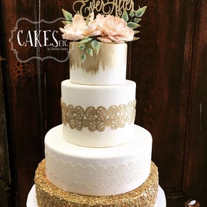Hearts Cake Lace Strip 14.5”