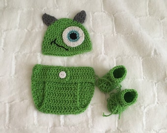 Handmade Monster Outfit, Crochet Monster Set for Newborn, baby boy photo prop, baby girl photo prop,  newborn photo prop, baby green costume