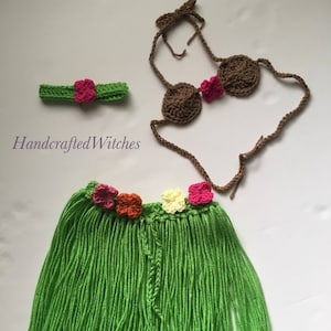 Handmade baby Hula outfit, crochet baby Hawaiian costume , crochet baby photo prop, handmade Hula photo-prop, crochet baby outfit