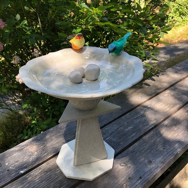 Birdbath Cake Plate! ceramic tabletop birdbath, pedestal cake stand