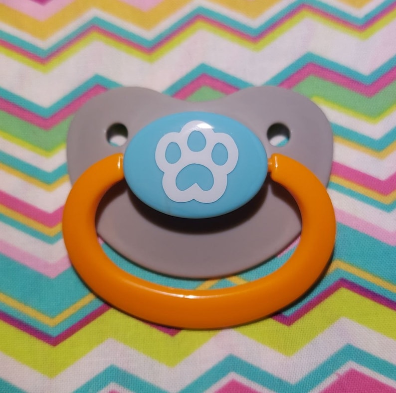 CUSTOM Adult Pacifier OPEN PAWPRINT Design zdjęcie 1