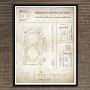 Poster Classic Camera: Diane Arbus. &quot;Parchment&quot; Print
