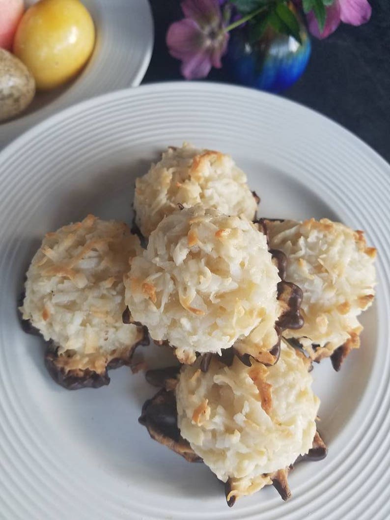 Coconut Macaroons Macaroons Gluten Free Coconut Chew image 1