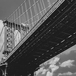 Arte mural del puente de Manhattan / Impresión fotográfica en blanco y negro de Nueva York / Horizonte de Brooklyn, paisaje urbano de Nueva York, decoración urbana para el hogar