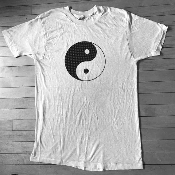 sport wear ヴィンテージ YING YANG インヤン 陰陽 Tシャツ sport wear ヴィンテージ YING YANG インヤン 陰陽 Tシャツ - メルカリ