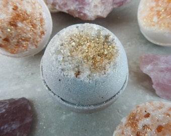 Diamond Geode Mega Bath Bomb Gift Set