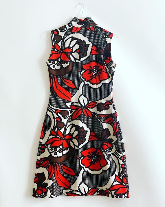 Vintage mod sleeveless mini dress with floral pri… - image 1