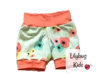 Floral shorts 18 to 24 months