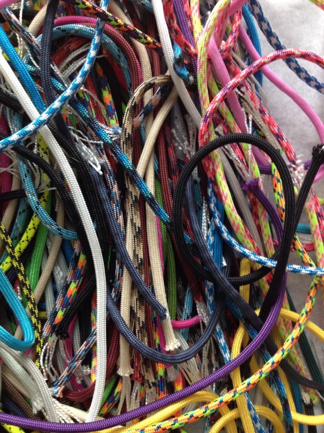 Lot of 550 Paracord Scrap Scraps 1/2 lbs. About 100 ft of Etsy