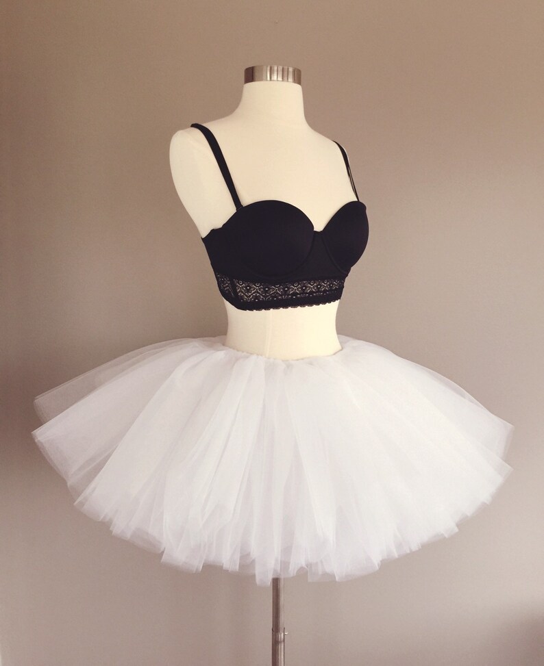2t white tutu