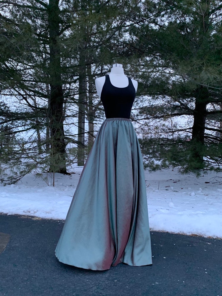 Burgundy 2025 skirt 5x7