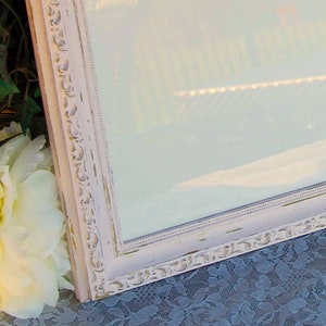 Marco de madera ornamentado desgastado de 8,5 x 11, marcos para documentos en rosa y dorado, decoración de pared con galería de estilo rústico y elegante, regalos para ella