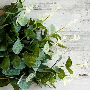 Artificial 17&quot; eucalyptus bush, Faux farmhouse wreath greenery sprays, Country wedding floral spray arrangement supplies