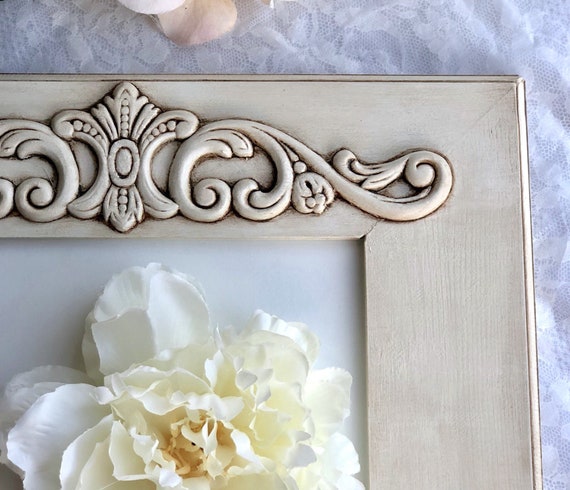 Antique white farmhouse gallery photo frame, Ivory 8x10 wood picture frames, Shabby chic vintage style wall collage decor, Wedding gift Il_570xn