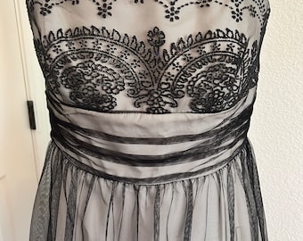 Black Mesh Strapless Evening Dress – Seed Beaded Lace, Size 10