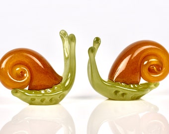 Glass Snail- Light green with golden shell, hand sculpted glass, garden, art, nature, organic, unique characters, makes a great gift
