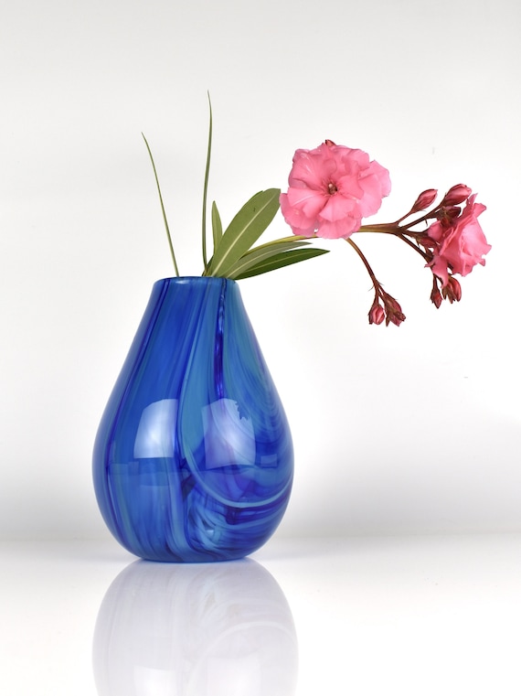 Hand blown glass flower base Ocean Blown Glass Flower Vase