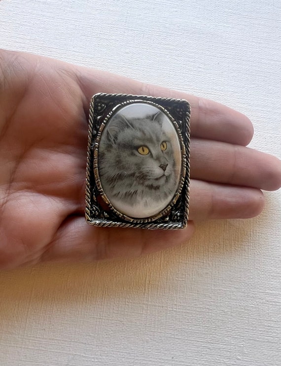 Vintage silver tone fancy cat rectangular brooch - image 2