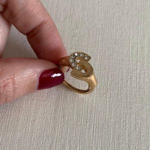 Vintage Avon gold tone rhinestone link statement ring size 6.5