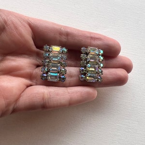 Vintage Weiss aurora borealis rhinestone clip on earrings