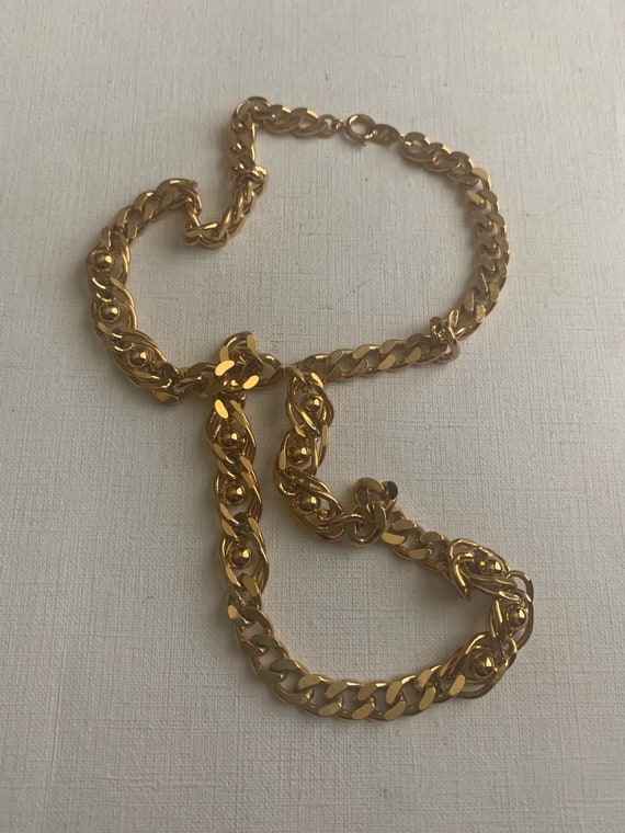 Vintage Trifari gold tone chunky chain necklace - image 4